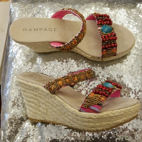 Rampage wedge heels Size 6.5 🧡 - Picture 2 of 6